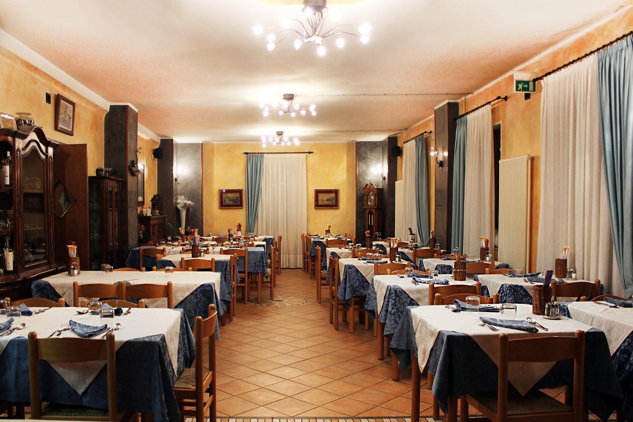 Albergo Ristorante Valsugana Primolano Exterior photo